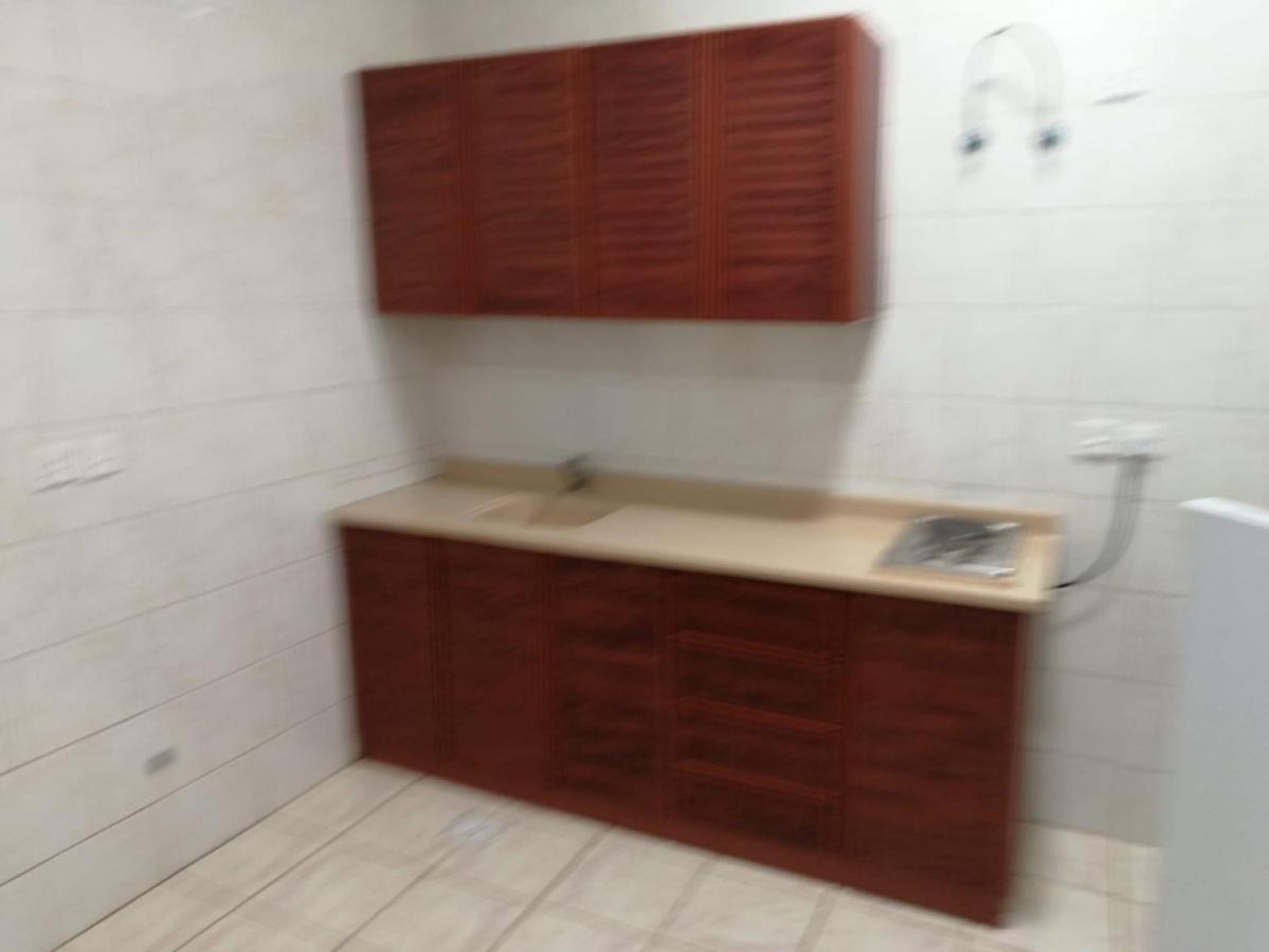اجنحه البيداء للوحدات السكنيه فرع الجنوبي Abyar 'Ali Exterior photo