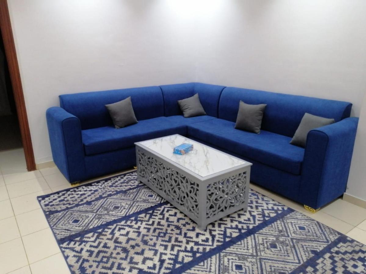 اجنحه البيداء للوحدات السكنيه فرع الجنوبي Abyar 'Ali Exterior photo