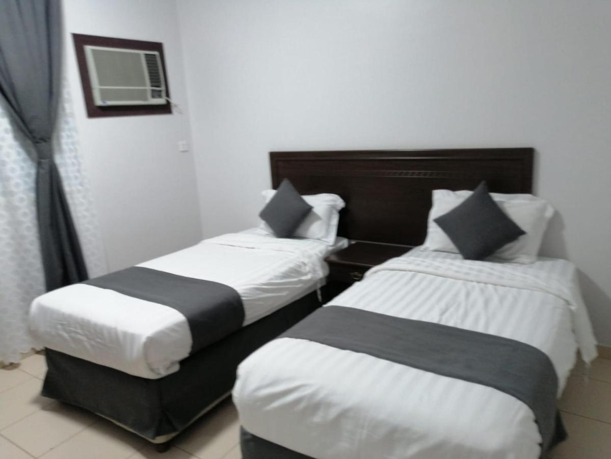 اجنحه البيداء للوحدات السكنيه فرع الجنوبي Abyar 'Ali Exterior photo